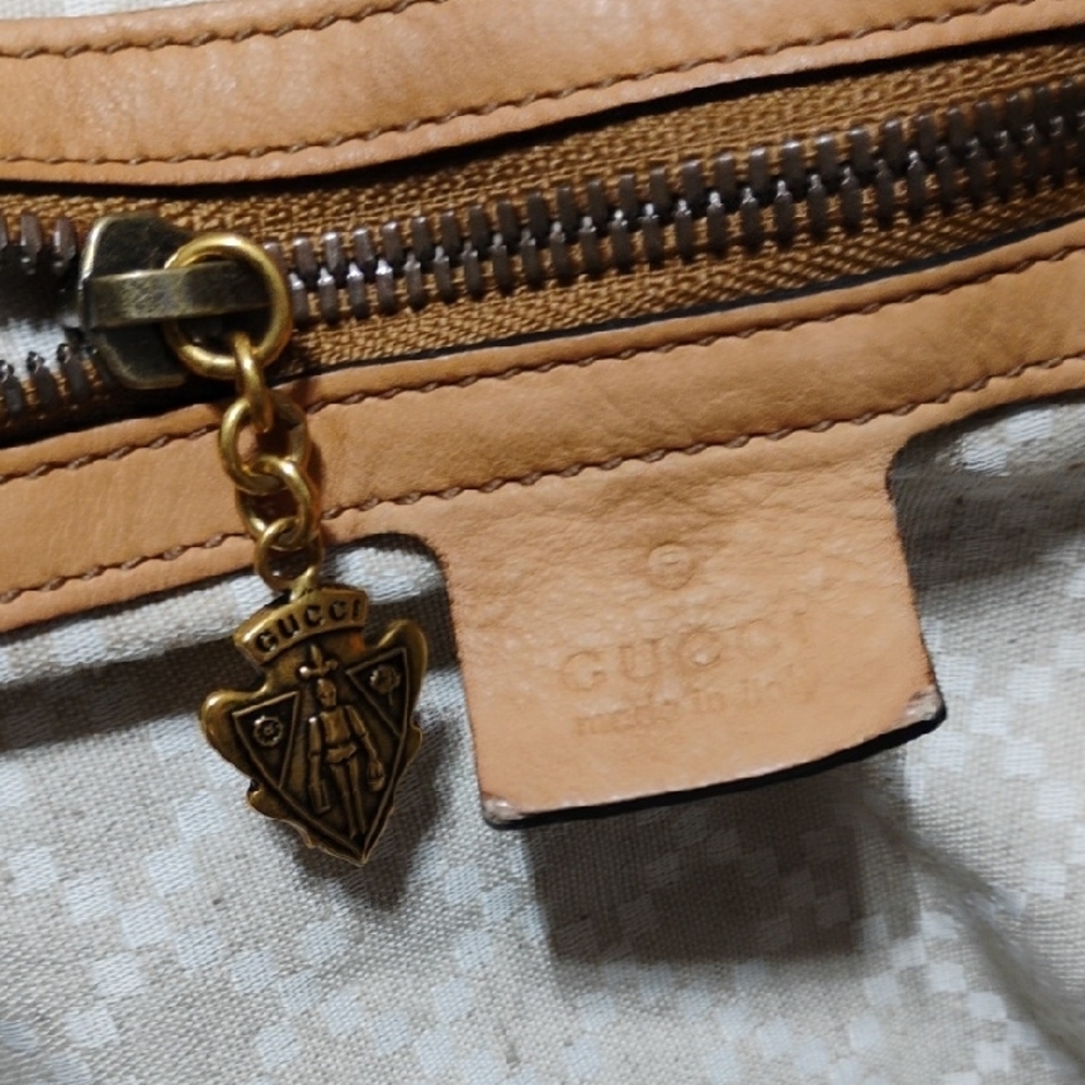 SALE! Auth Gucci Blue & White Striped Leather Trim Travel/Duffle Bag W Strap - Picture 11 of 16